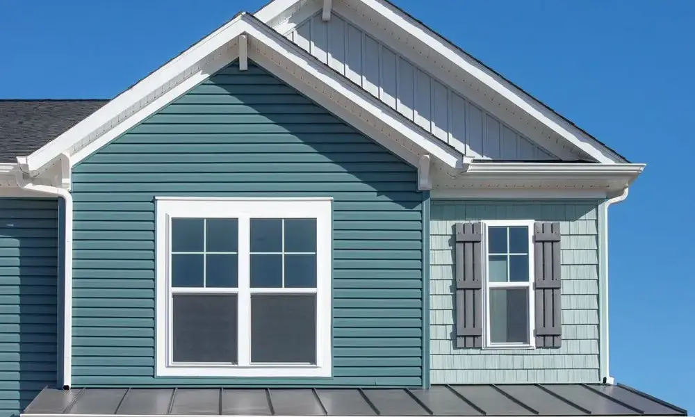 Roof repair and inspection services in Raton